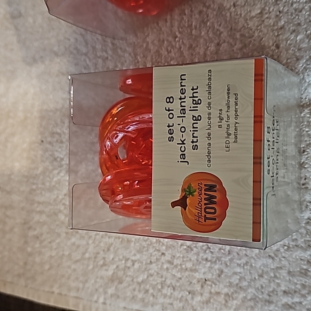 BATTERY OPERATED JACK-O-LANTERN STRING LIGHT